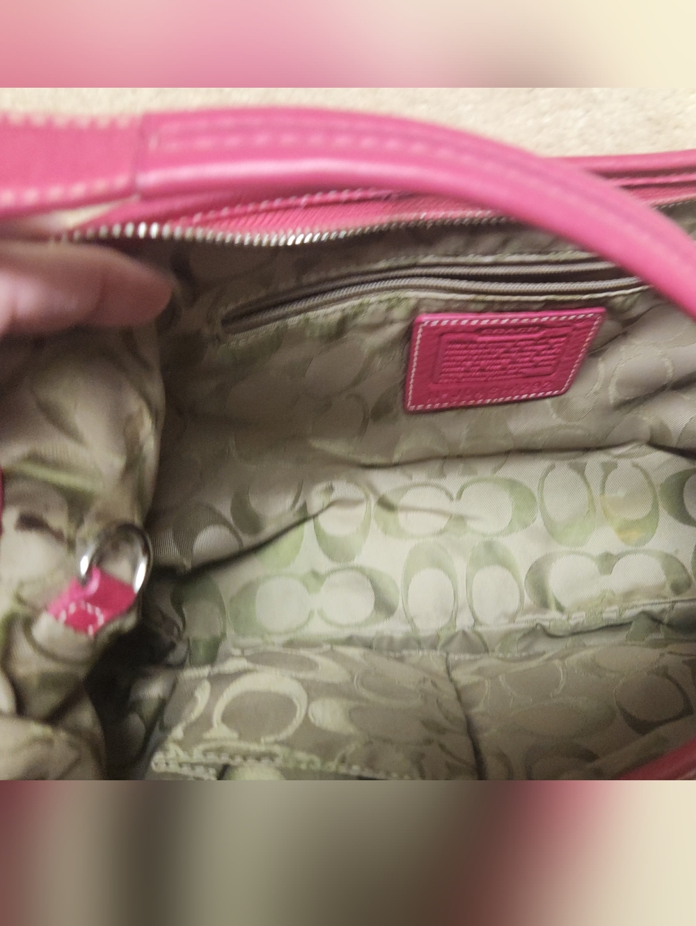 Coach Vintage Pink Leather Shoulder Bag Circa 2004 Great Condition! - Picture 3 of 7
